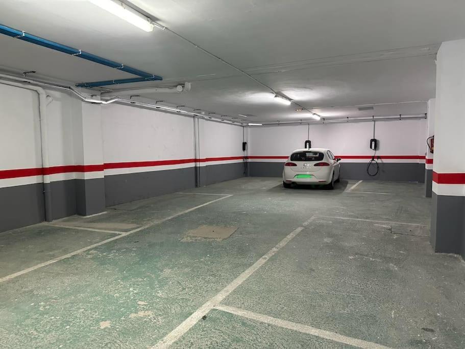 Montaltino 3 - Con Garaje - Centrico, Comodo, Cuidado - Cerca Playas A Coruña Eksteriør billede